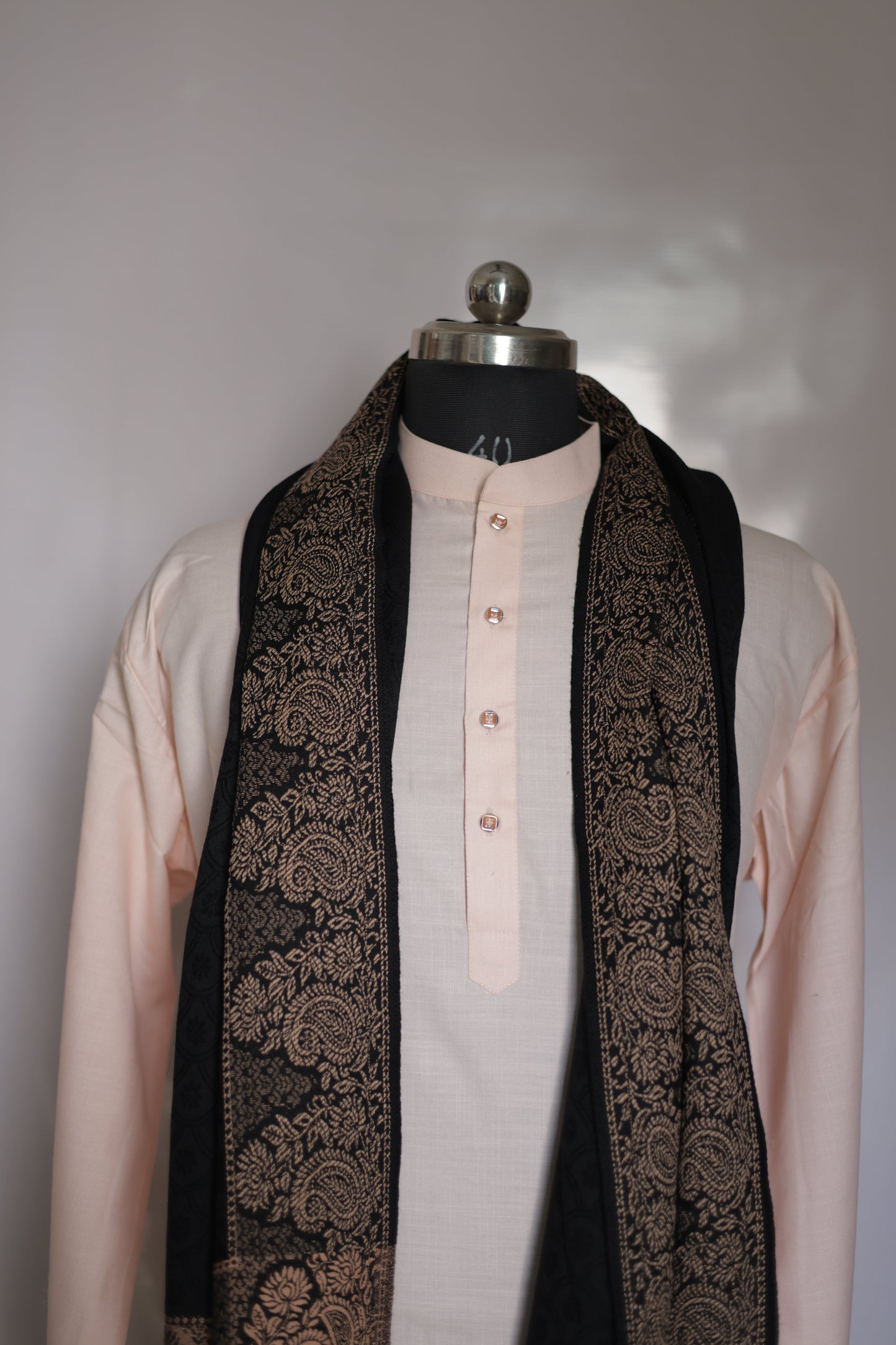 KPSH0134 Black Beige Shawl For Men