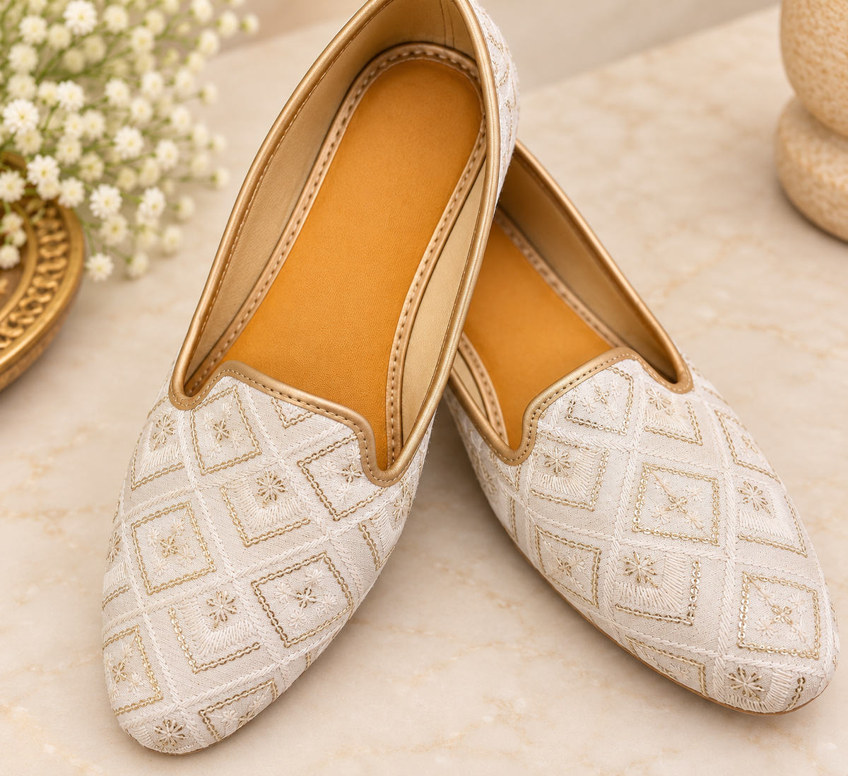 KPL0090 Ivory and Gold Geometric Embroidered Jutti For Men