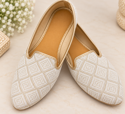 KPL0091 Ivory & Gold Woven Jacquard Diamond Jutti For Men