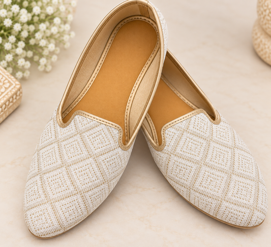 KPL0091 Ivory & Gold Woven Jacquard Diamond Jutti For Men