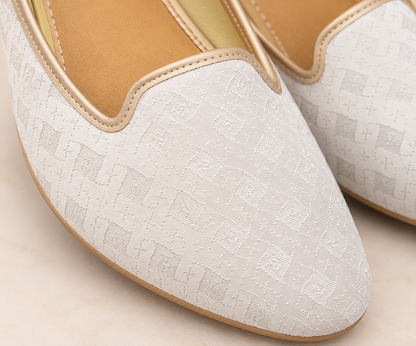 KPL0092 White Self-Embroidered Textured Jutti For Men