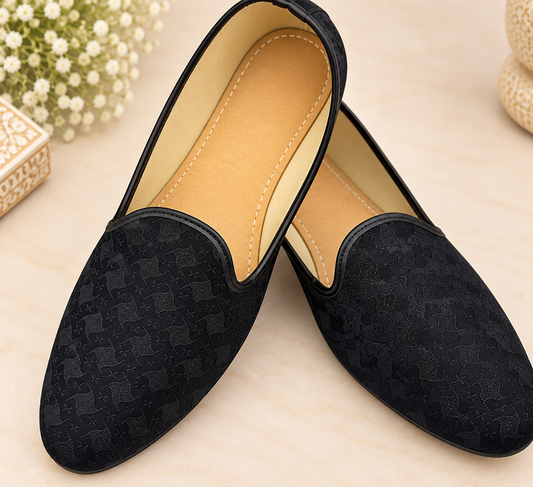 KPL0093 Black Self-Embroidered Textured Jutti For Men