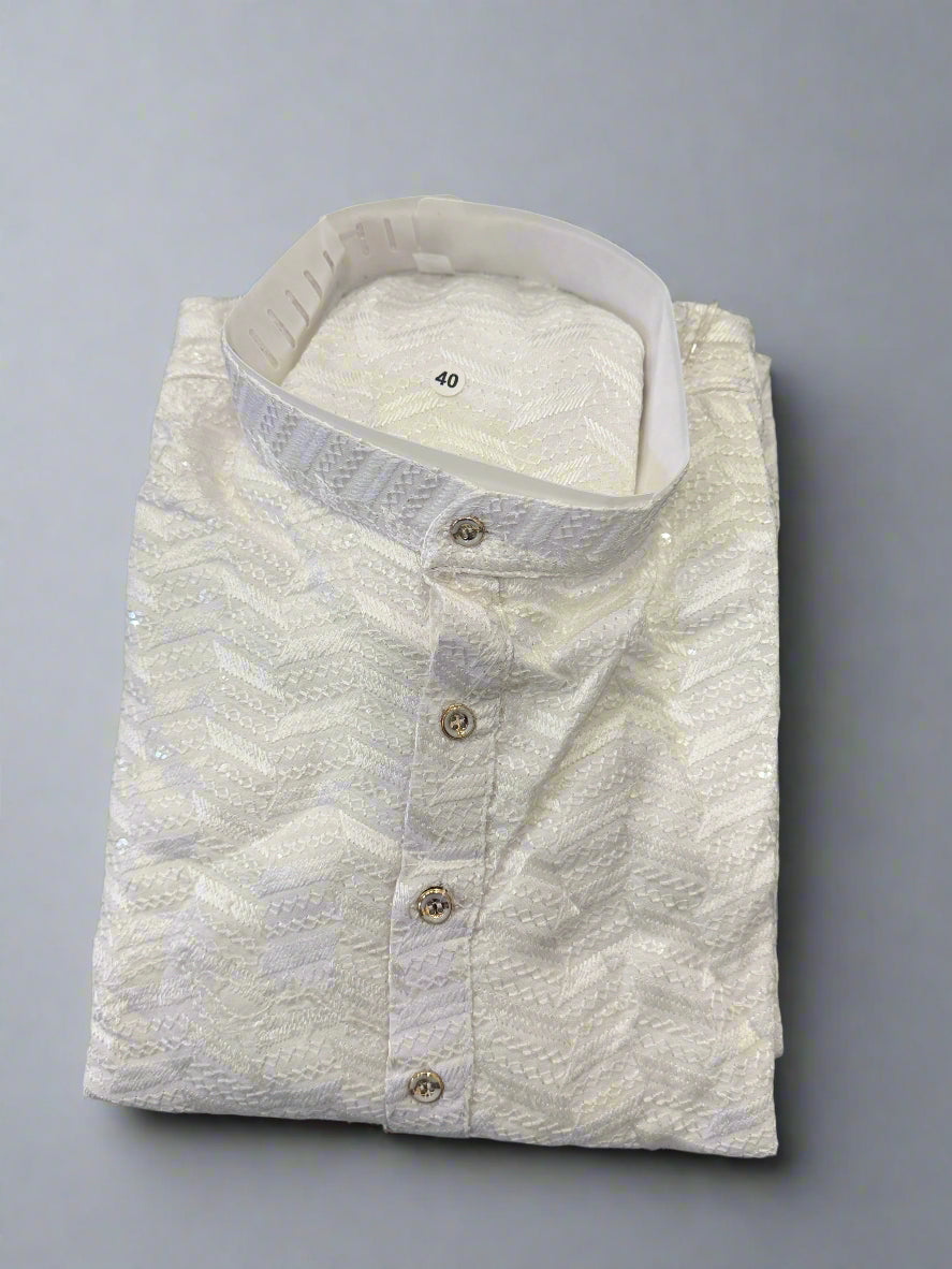 white luckhnowi kurta pyjama