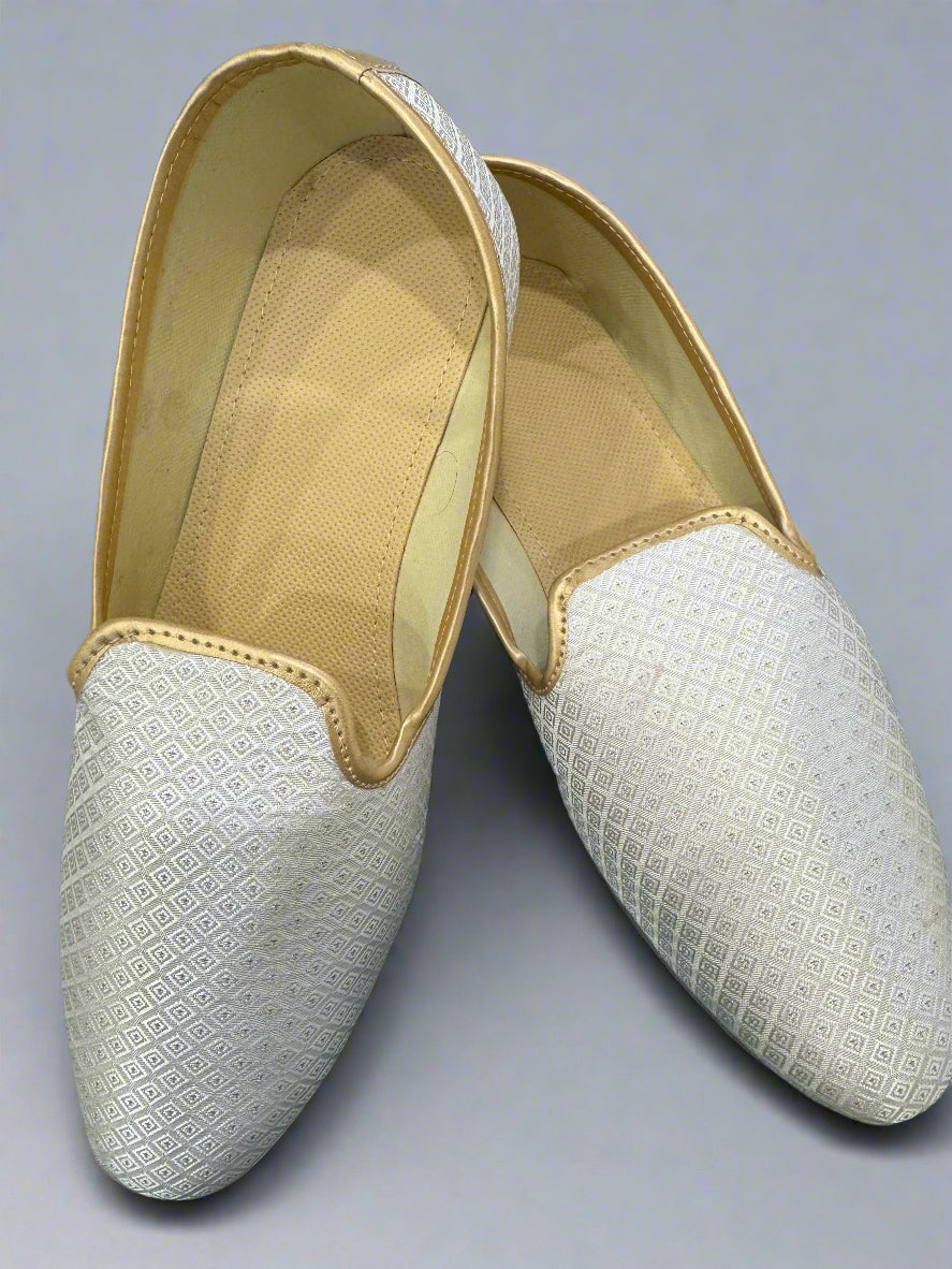 yuvi khussa/jutti for men