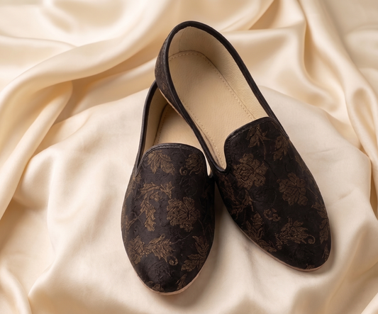 KPL0050 Black Floral Jutti/Khussa For Men