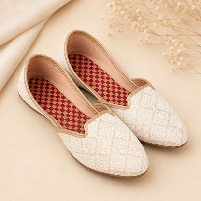 KPL0064 Cream Gold Diamond Pattern Jutti/Khussa For Men