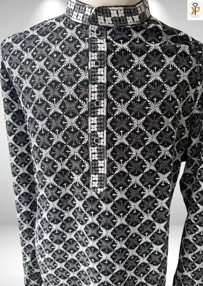 Black and white patterned kurta 
