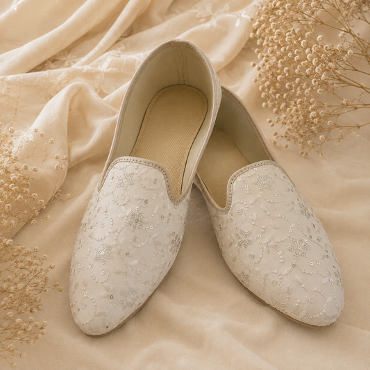 KPL0076 Ivory Floral Threadwork Jutti for Men