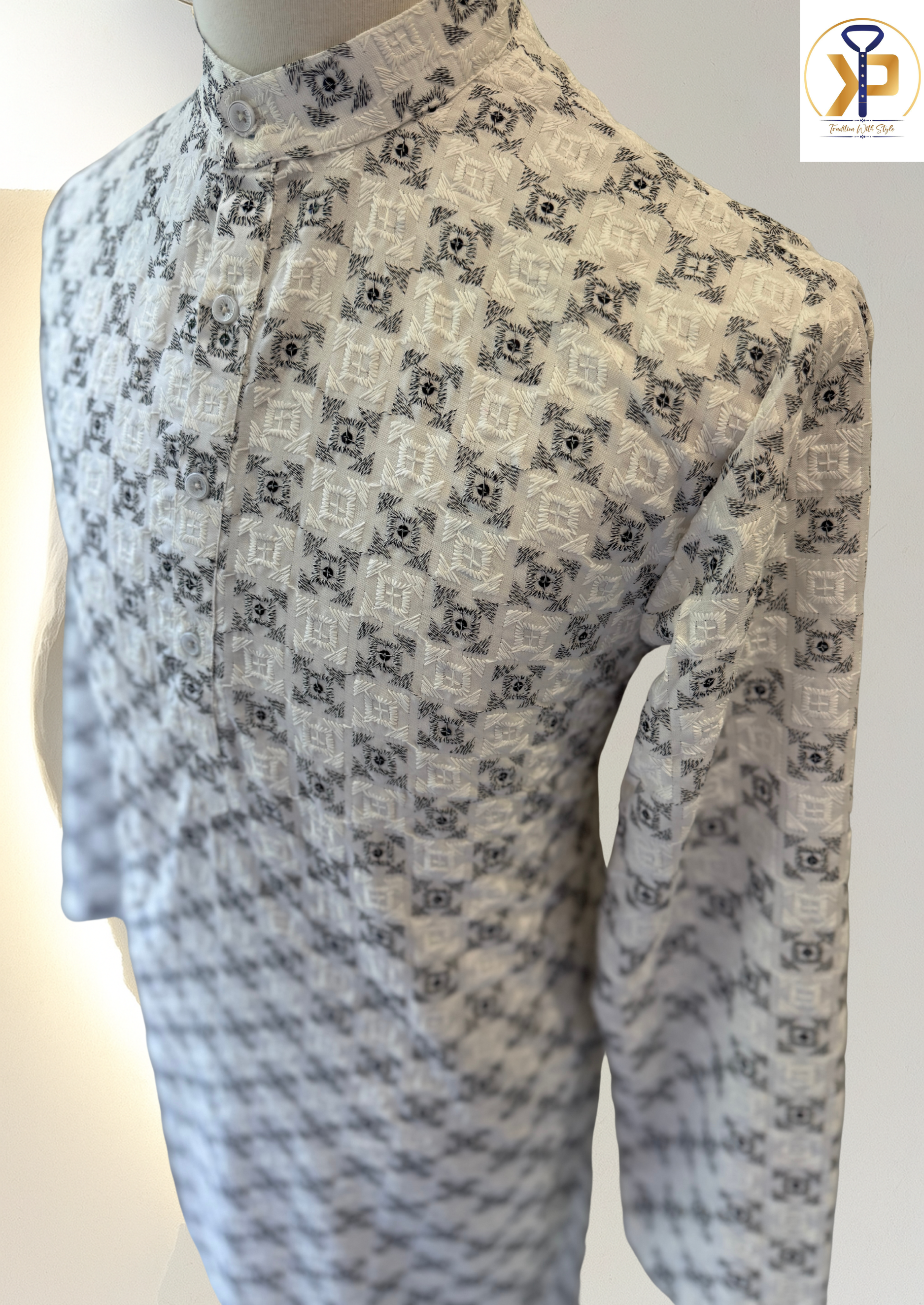 KPD5155 Plus Size White Thread Work Kurta Pyjama - Kurtapyjama.ca