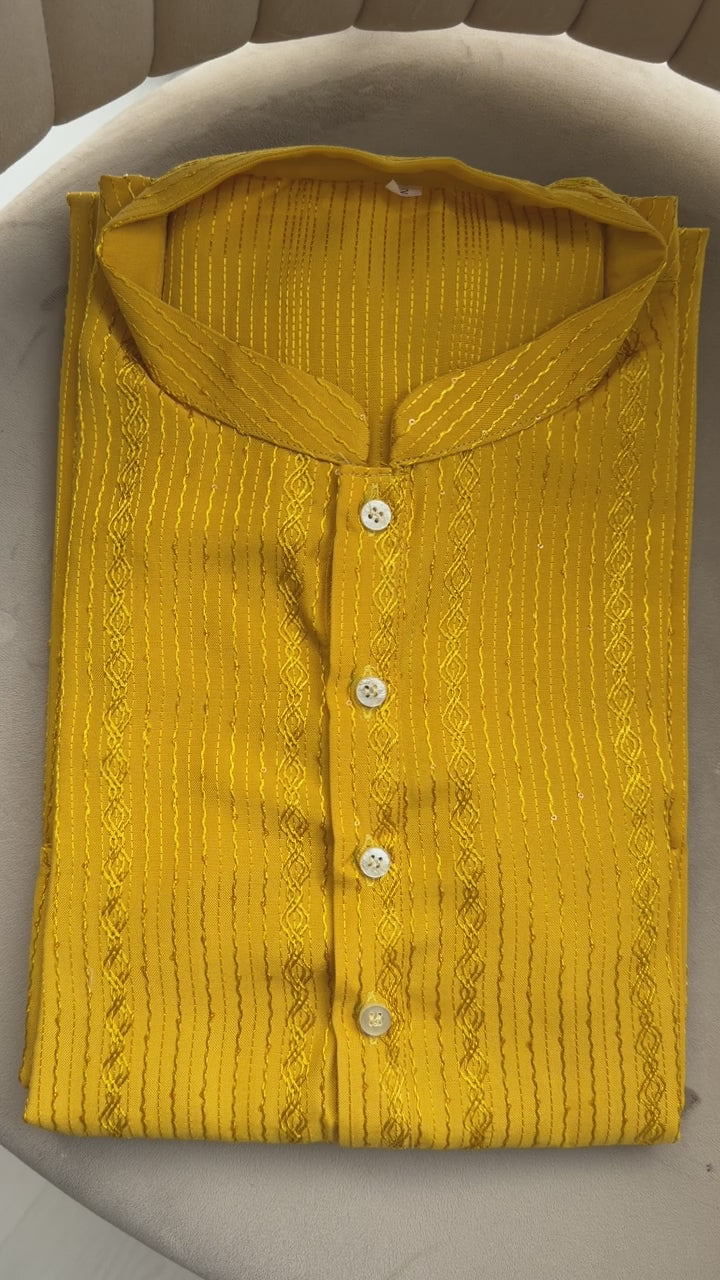 video of yellow kurta